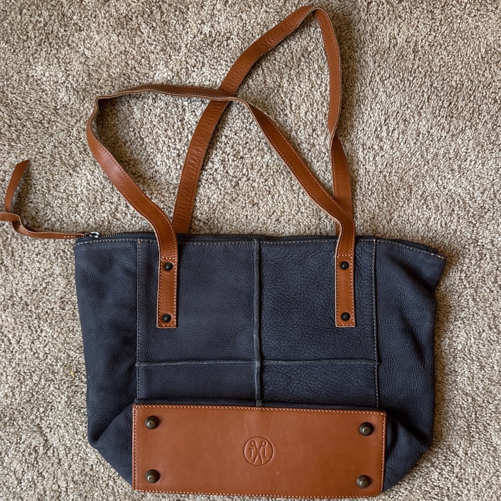 Truelu artisan leather tote style purse